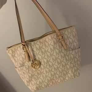 Michael Kors Tote